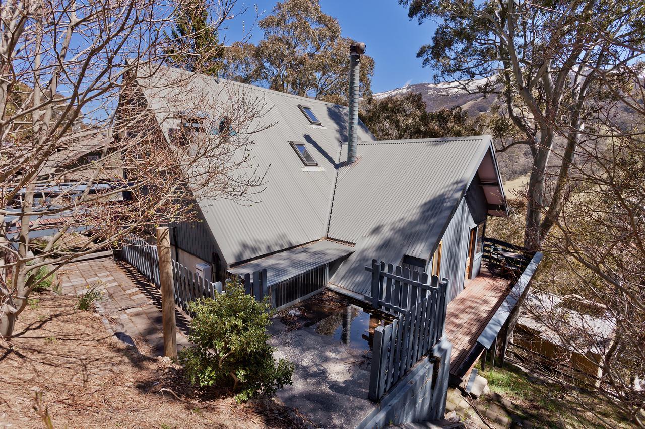 Pure Chalet Thredbo Hotel Exterior photo