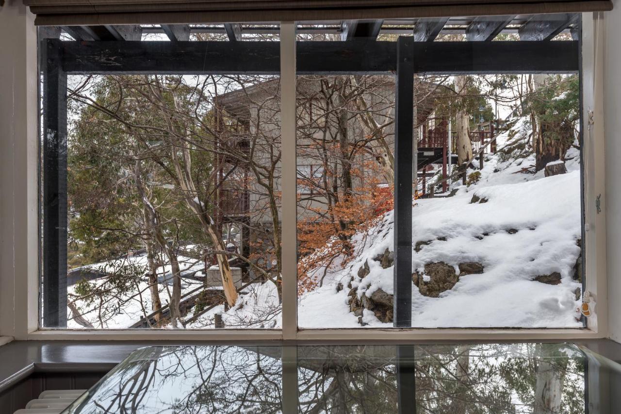 Pure Chalet Thredbo Hotel Exterior photo